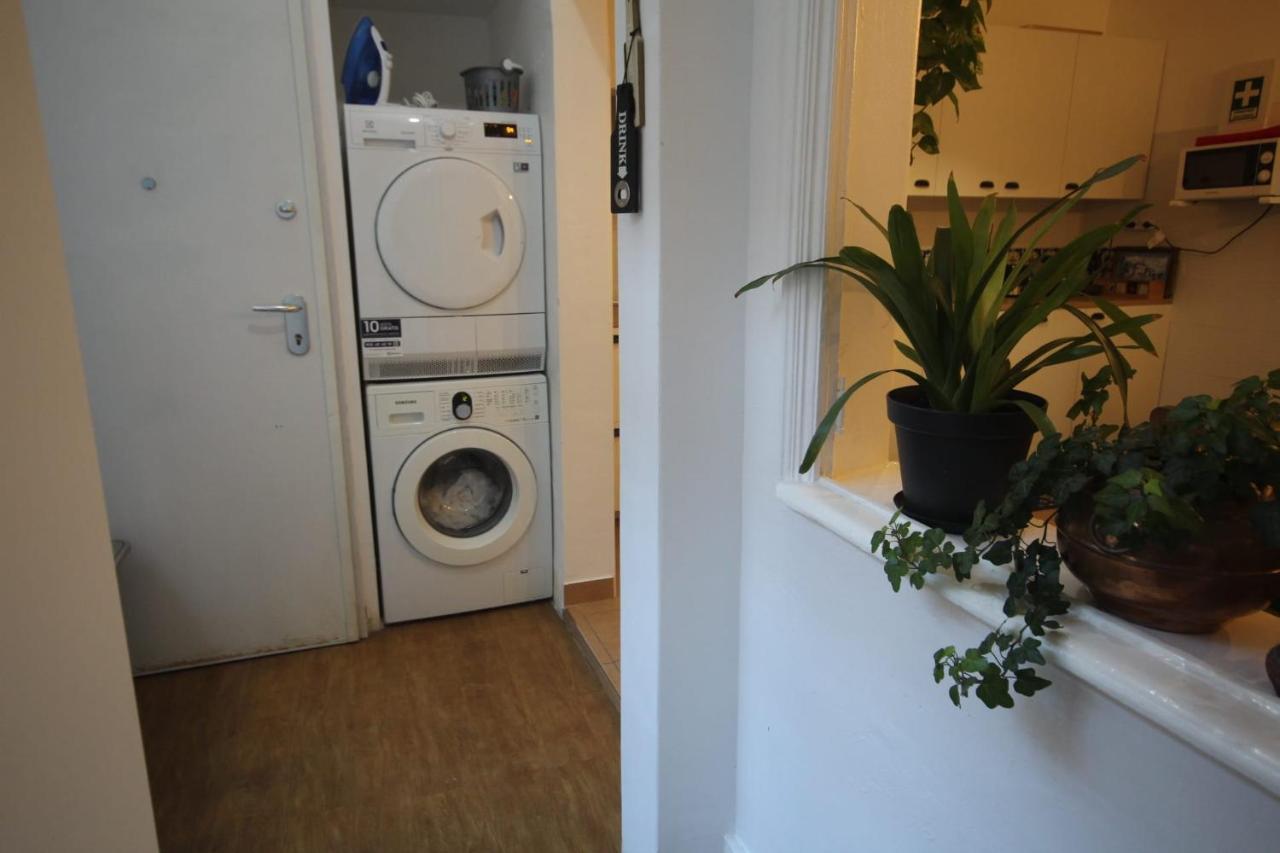 Antique M1 R1 - Amazing Double Room With Shared Bathroom In Marques Pombal Lisboa Dış mekan fotoğraf